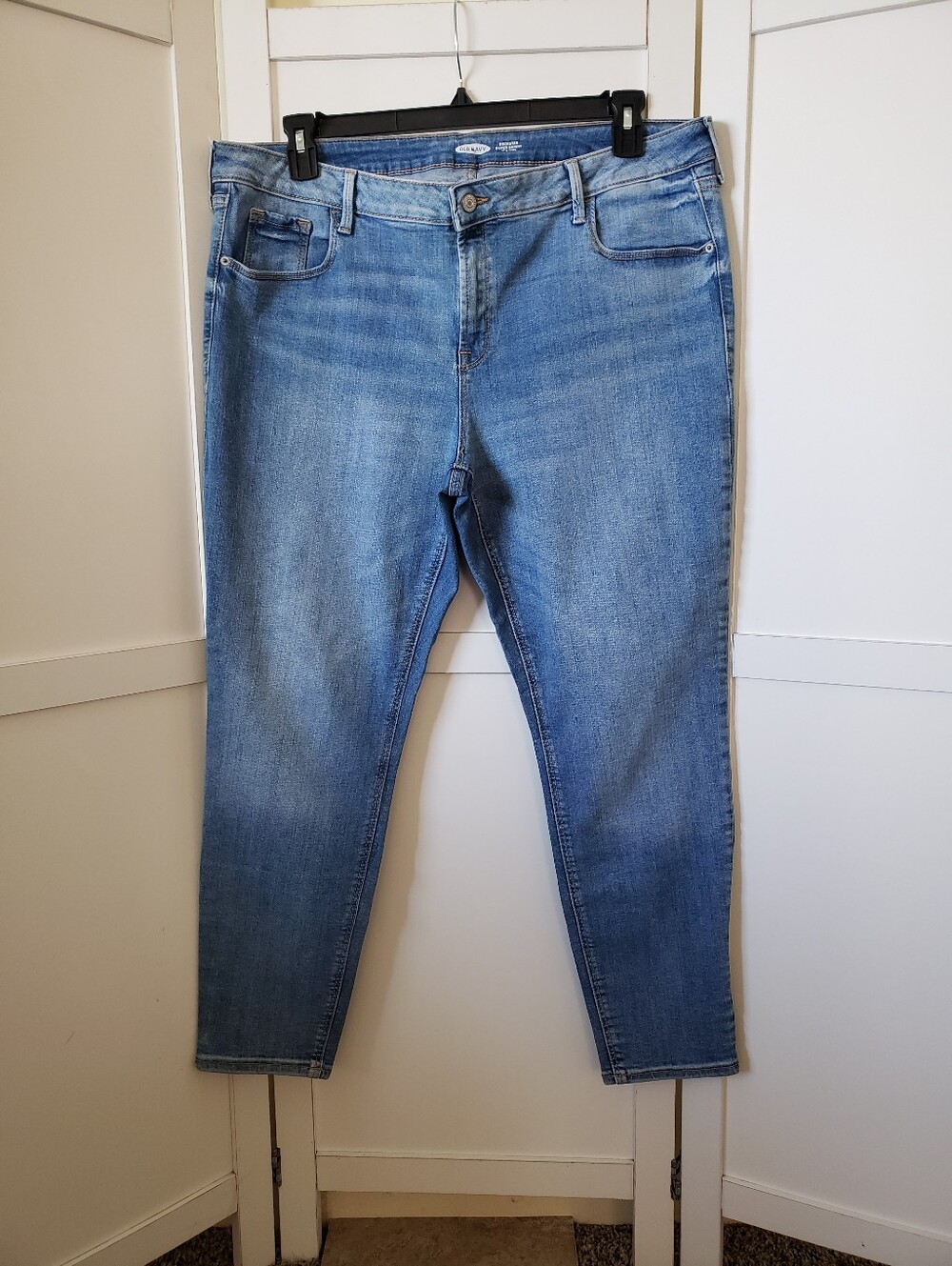 Old Navy Rockstar Super Skinny Mid Rise Jeans Size 18